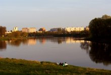 at sunset on the Dnieper / ***