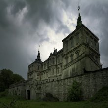 castle / ***