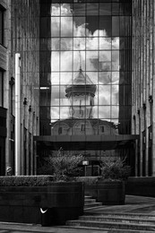 Reflection / ***
