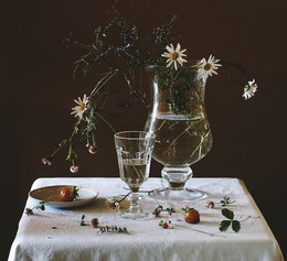 With daisies ... / ...................