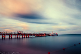 Calm / ***