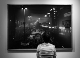 B%w movie / ***
