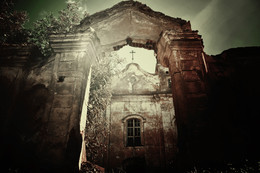 At dawn / ***