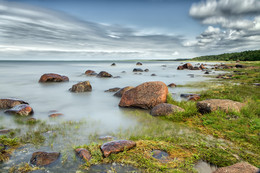 Stones in the sea / ***