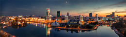the city does not sleep / ***