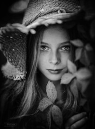 Pauline / ***