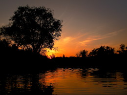 Sunset on Midsummer / [img]http://s011.radikal.ru/i315/1610/e0/a5a1707ff30e.jpg[/img]
[img]http://s45.radikal.ru/i107/1610/24/c6fa955b2327.jpg[/img]