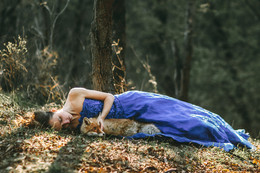 in the autumn forest / ***