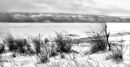 Point / The Dniester River, the winter of 2016, the village area Cocieri Point