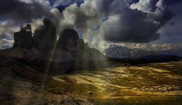 Tre Cime di Lavaredo. / ***