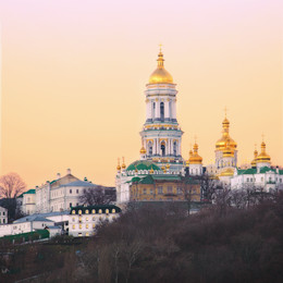 Kiev-Pechersk Lavra / ***