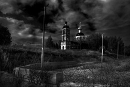 Vepreva Eremitage, die Kirche Mariä Himmelfahrt / ***