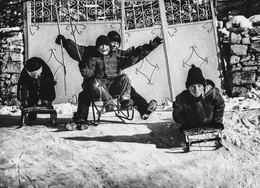 Go.Go / Cocieri village, Dubăsari District 2005