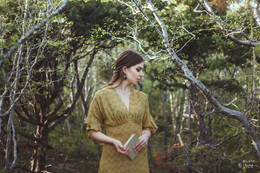 Xenia / ***