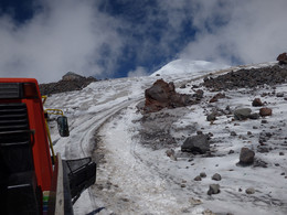 By the Elbrus / ***