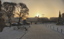 St. Isaac's Square / ***