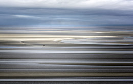 Mt St Michel Bay / Morning light in the bay of the Mt St Michel (France)