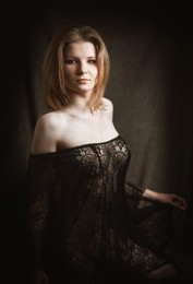 Girl / ***