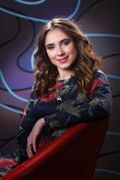 Elizabeth / ***