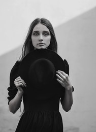 &nbsp; / https://www.facebook.com/arkadiy.kurta
https://www.instagram.com/arkadiy_kurta/