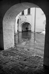 From under / ***
