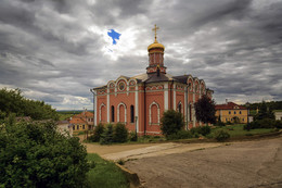Temple / ***