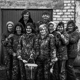 team / brigada