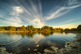 Spring Bank / ***