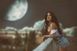 Moonlight... / http://anri-croizet.com