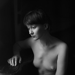 &nbsp; / ***