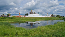 Bobrenev Monastery / ***
