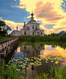 Suzdal / ***