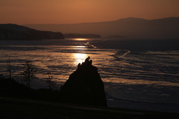On the sunset / ***