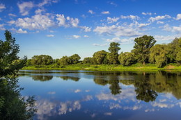 morning on the river / ***