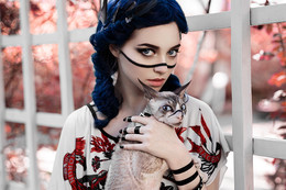Tania / https://500px.com/photo/125275347/siamese-twins-by-anna-khitrakova?ctx_page=3&amp;from=user&amp;user_id=13477141