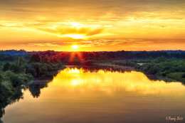 Sunset over r.Berezina / No comments.