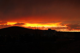 Sunset over the city / ***