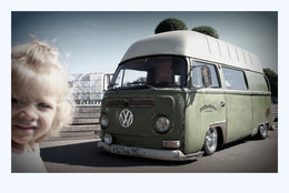 Das Auto / ***