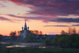 Village / ***