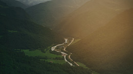 Zwei-Wege- / ***
