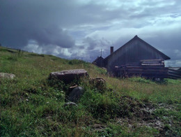 Outskirts ... / ***