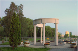 Rotunda / ***