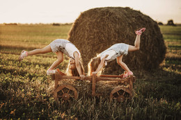 Carefree childhood / ***