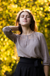  / ***
