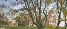 Mir Castle / ***