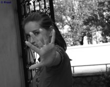 Stop! / ***