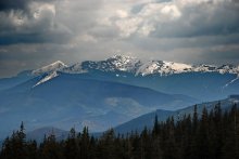 Higher than the mountains ... / ***