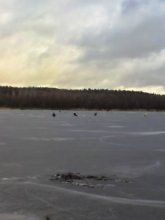 Fishermen on the lake / ***