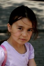 sister / ))))