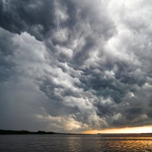 Birth of the Storm / ***